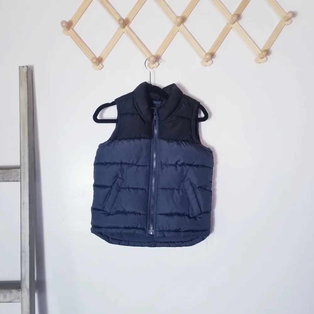 OLD NAVY BOY'S PUFFER VEST BLACK AND DARK BLUISH GRAY SIZE 4T